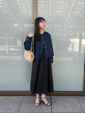 「NANO universe（ナノユニバース）のアイテム（シャツワンピース）」を使った、NANO universeさん（レディース・166cm）の春コーディネート