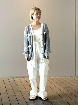 「アイテム（カーゴパンツ、ホワイト系）」を使った、NANO universeさん（レディース・148cm）の春コーディネート