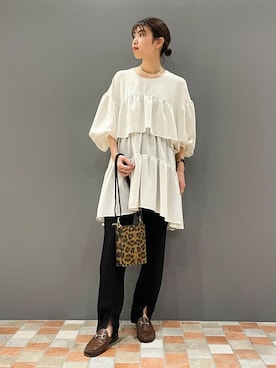 「ティアードブラウス」｜SAYAKAさん（レディース・165cm）の春コーディネート