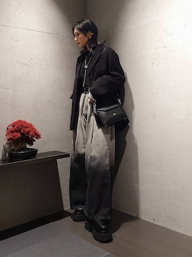 「カラーパンツ」｜「アイテム（テーラードジャケット）」を使った、sayaさん（レディース・157cm）の冬コーディネート