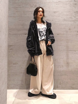 「HARE（ハレ）のアイテム（パーカー）」を使った、sayaさん（レディース・157cm）の秋コーディネート