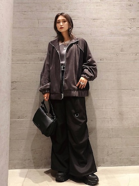 「HARE（ハレ）のアイテム（シューズ）」を使った、sayaさん（レディース・157cm）の秋コーディネート