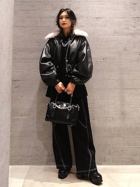 「アイテム（ブローチ/コサージュ）」を使った、sayaさん（レディース・157cm）の秋コーディネート