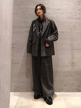 「アイテム（サスペンダー）」を使った、sayaさん（レディース・157cm）の秋コーディネート