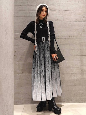 「HARE（ハレ）のアイテム（バッグ）」を使った、sayaさん（レディース・157cm）の冬コーディネート