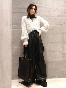 「デート/ロマンティック」｜「アイテム（トートバッグ）」を使った、sayaさん（レディース・157cm）の冬コーディネート