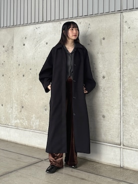「アイテム（ステンカラーコート）」を使った、聖美さん（レディース・160cm）の秋コーディネート