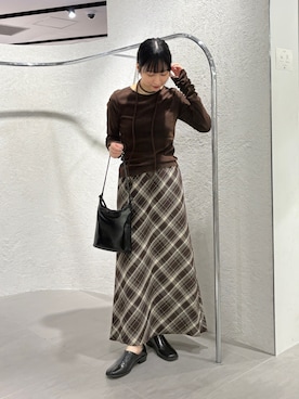 「アイテム（その他シューズ）」を使った、聖美さん（レディース・160cm）の秋コーディネート