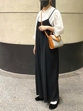 「RAY CASSIN（レイカズン）のアイテム（オールインワン・サロペット）」を使った、Minnieさん（レディース・158cm）の秋コーディネート