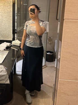 「アイテム（スニーカー、グレー系）」を使った、Will    Huさん（レディース・165cm）の夏コーディネート