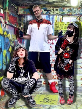 デニムパンツを使った ゴーグル の人気ファッションコーディネート Wear