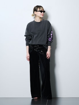 「CITYSHOP（シティーショップ）のVELVET EASY パンツ（その他パンツ、ブラック系）」を使った、SAIRAIJIさん（レディース・168cm）の春コーディネート