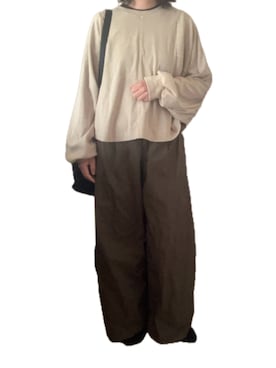 「Green　Parks（グリーンパークス）のアイテム（Tシャツ/カットソー、ベージュ系）」を使った、yuiさん（レディース・161cm）の春コーディネート