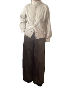 「USEDのアイテム（ジャケット/アウター、ベージュ系）」を使った、yuiさん（レディース・161cm）の春コーディネート