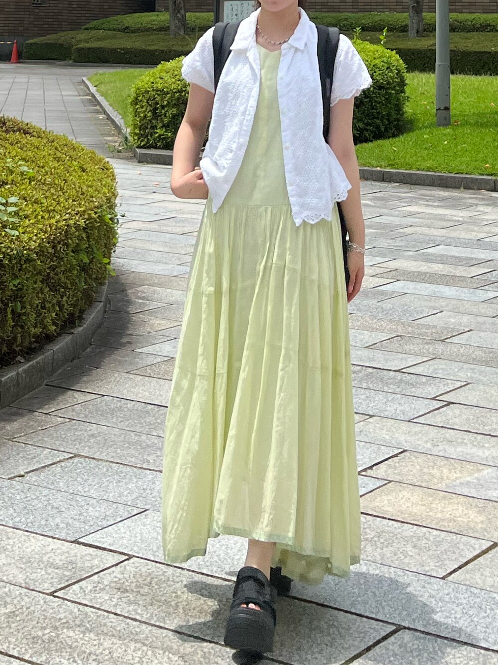CASA FLINE（カーサフライン）の「リネンイレヘムノースリドレス 