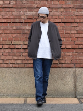 「Levis」｜「アイテム（ニットキャップ/ビーニー）」を使った、くるまやさん（メンズ・165cm）の春コーディネート