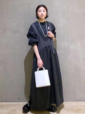 「ADAM ET ROPÉ」｜「アイテム（その他シューズ）」を使った、hiroさん（レディース・157cm）の秋コーディネート