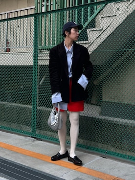 「アイテム（テーラードジャケット）」を使った、Reimiさん（レディース・170cm）の秋コーディネート