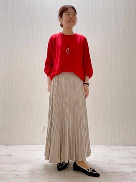 「UNTITLED（アンタイトル）の【8色展開／コンパクト丈】レーヨン混 コクーンニット（ニット/セーター、レッド系）」を使った、world20102568さん（レディース）の秋コーディネート