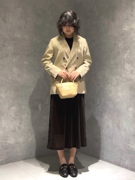 「URBAN RESEARCH DOORS（アーバンリサーチドアーズ）のMelange Tweed Jacket（テーラードジャケット、ベージュ系）」を使った、涼花さん（レディース・168cm）の秋コーディネート