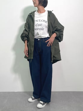 「nissen（ニッセン）のボリューム袖ロゴプリントTシャツ（Tシャツ/カットソー、ブルー系）」を使った、ayamさん（160cm）の冬コーディネート