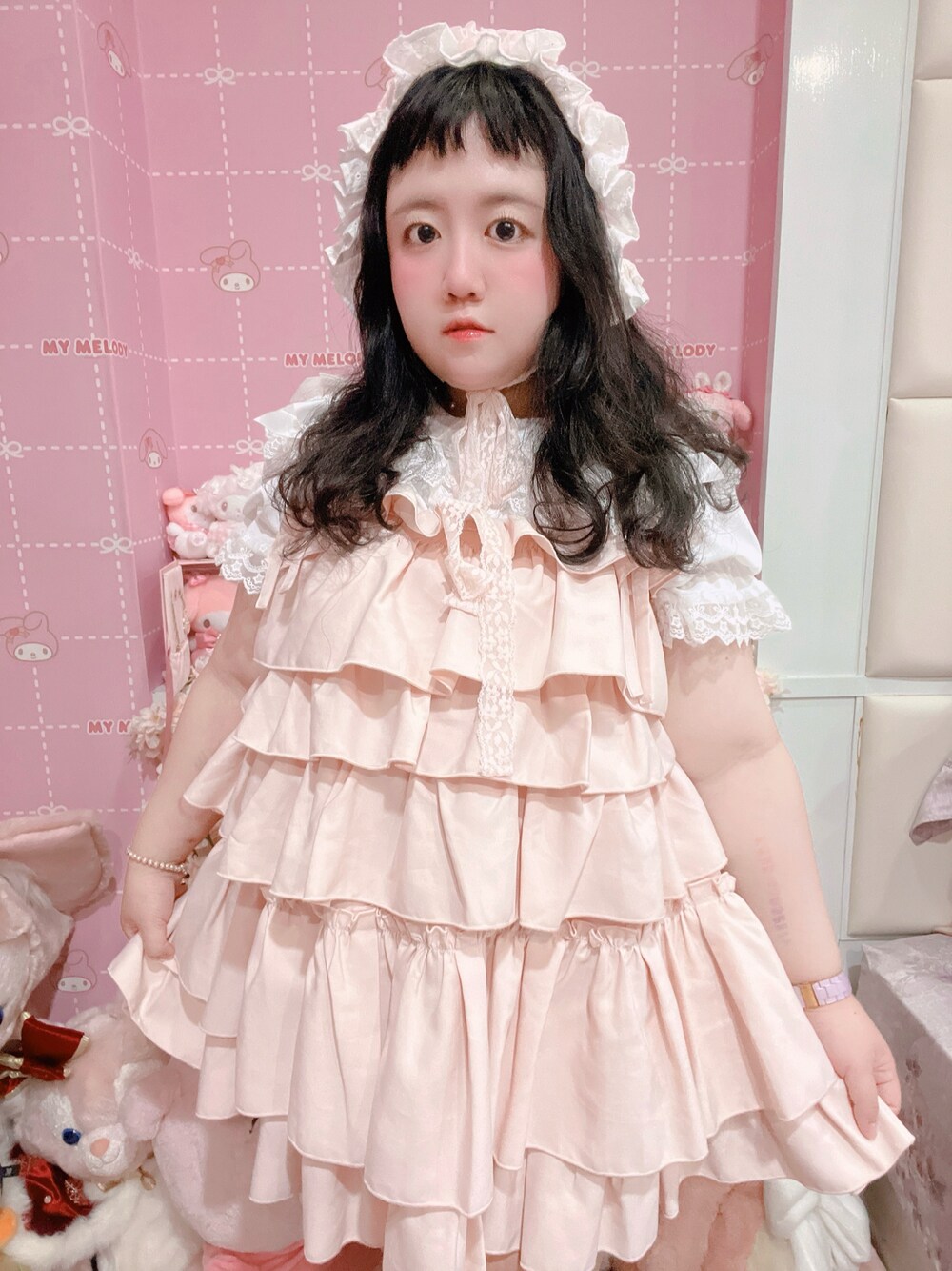 ホイップクリームミニワンピースを使った人気ファッション