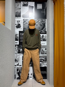 「Timberland（ティンバーランド）のベースボール キャップ（キャップ、ベージュ系）」を使った、yutoさん（メンズ・181cm）の秋コーディネート