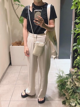 「LOWRYS FARM（ローリーズファーム）のセンタープレスカラーフレアパンツ　870189（その他パンツ）」を使った、iigg☺︎さん（レディース・154cm）の夏コーディネート