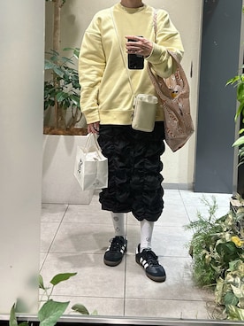 「白タイツ」｜「アイテム（スカート）」を使った、iigg☺︎さん（レディース・154cm）の冬コーディネート