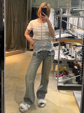 「WHO'S WHO gallery（フーズフーギャラリー）のアイテム（デニムパンツ）」を使った、shi131hoさん（レディース・158cm）の春コーディネート