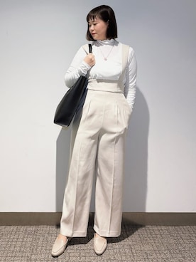 「アイテム（サロペット/オーバーオール、ベージュ系）」を使った、みーさん（レディース・162cm）の冬コーディネート