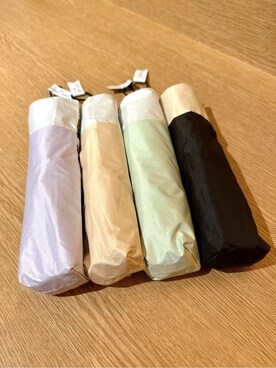 「アイテム（折りたたみ傘、グリーン系）」を使った、みーさん（レディース・162cm）の秋コーディネート