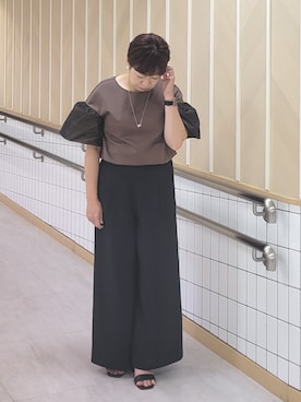 「COUP DE CHANCE（クードシャンス）の【手洗い可／日本製】フレアスリーブプルオーバー（Tシャツ/カットソー、ブラウン系）」を使った、tomoさん（レディース・153cm）の夏コーディネート