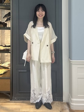 「A part by（アパートバイ）のサテンヘムレースパンツ（その他パンツ、ホワイト系）」を使った、tutuememさん（レディース）の夏コーディネート