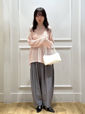 「A part by（アパートバイ）のスラックスコクーンボリュームパンツ（スラックス、グレー系）」を使った、tutuememさん（レディース）の春コーディネート