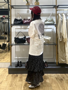 「A part by（アパートバイ）の《追加4》お気に入り1.7万人超え！ホソプリーツティアードスカート（スカート、グレー系）」を使った、tutuememさん（レディース）の冬コーディネート