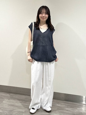 「A part by（アパートバイ）の≪追加2≫ペーパーユルニットノースリーブ（ニット/セーター、ブルー系）」を使った、tutuememさん（レディース）の春コーディネート
