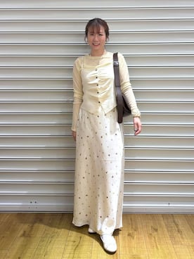 「アイテム（バレエシューズ）」を使った、ふうかちさん（レディース・156cm）の秋コーディネート