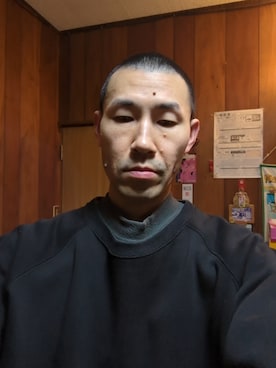 「アイテム（ポロシャツ）」を使った、0822ookuboさん（メンズ・160cm）の冬コーディネート