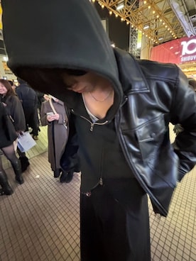 「soerte（ソエルテ）のアイテム（パーカー）」を使った、私さん（メンズ・189cm）の秋コーディネート