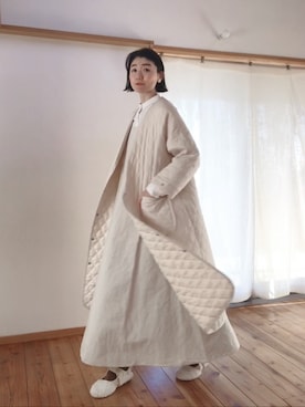 「Libra Cue（リブラ キュー）のアイテム（ノーカラーコート）」を使った、RYOKO  Yuhasaさん（レディース・172cm）の春コーディネート