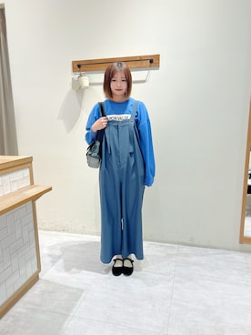 「ehka sopo（エヘカソポ）のアイテム（サロペット/オーバーオール）」を使った、てぃ𖠚໊｡ﾟさん（レディース・165cm）の冬コーディネート