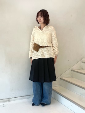「KBF（ケイビーエフ）のスラブヤーンキーネックルーズニット（ニット/セーター、ホワイト系）」を使った、kuroさん（レディース・165cm）の秋コーディネート