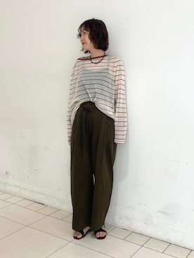 「KBF（ケイビーエフ）のアイテム（パンツ）」を使った、kuroさん（レディース・165cm）の夏コーディネート