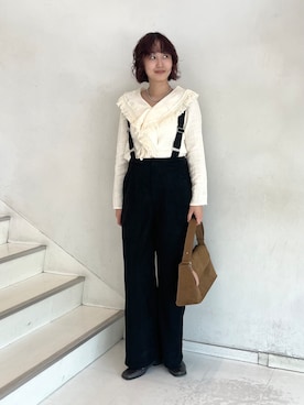 「KBF（ケイビーエフ）のフリンジカラーガーゼブラウス（シャツ/ブラウス、ホワイト系）」を使った、kuroさん（レディース・165cm）の秋コーディネート