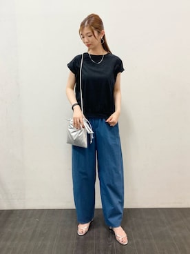 「COMME CA ISM（コムサイズム）のアイテム」を使った、COMME CA ISM STAFFさん（レディース・167cm）の夏コーディネート