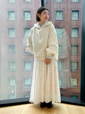 「ONIGIRI（オニギリ）のアイテム（トップス）」を使った、COMME CA ISM STAFFさん（レディース・151cm）の秋コーディネート