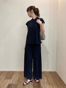 「アイテム（トップス）」を使った、COMME CA ISM STAFFさん（レディース・175cm）の夏コーディネート