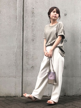 「ONIGIRI（オニギリ）のアイテム（サンダル）」を使った、COMME CA ISM STAFFさん（レディース・151cm）の夏コーディネート
