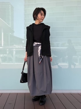 「アイテム（ストール/ショール）」を使った、COMME CA ISM STAFFさん（レディース・156cm）の秋コーディネート